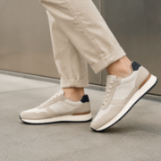 Men's Minimalist Leather & Suede Casual Sneakers - Image 2